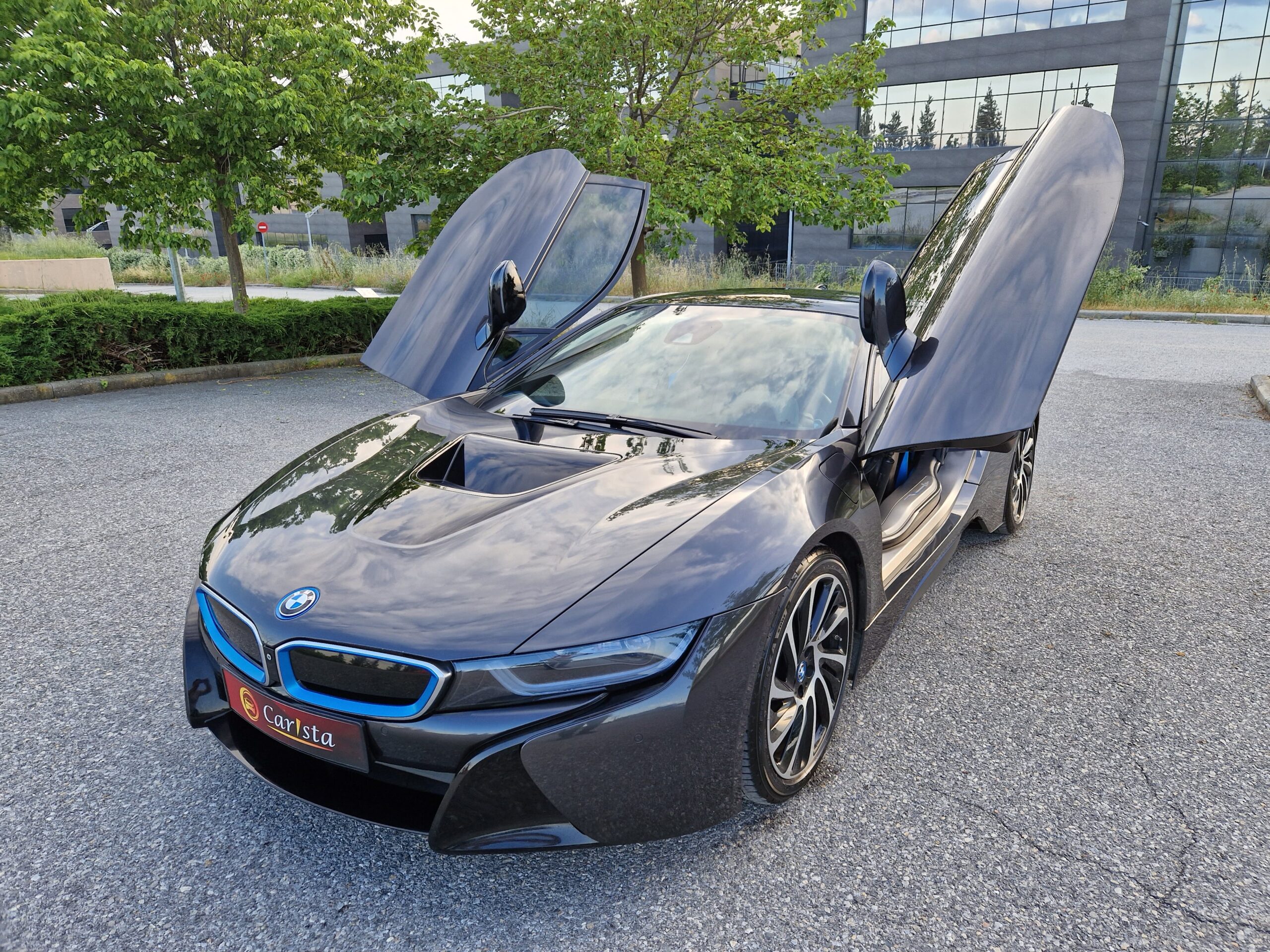 BMW i8