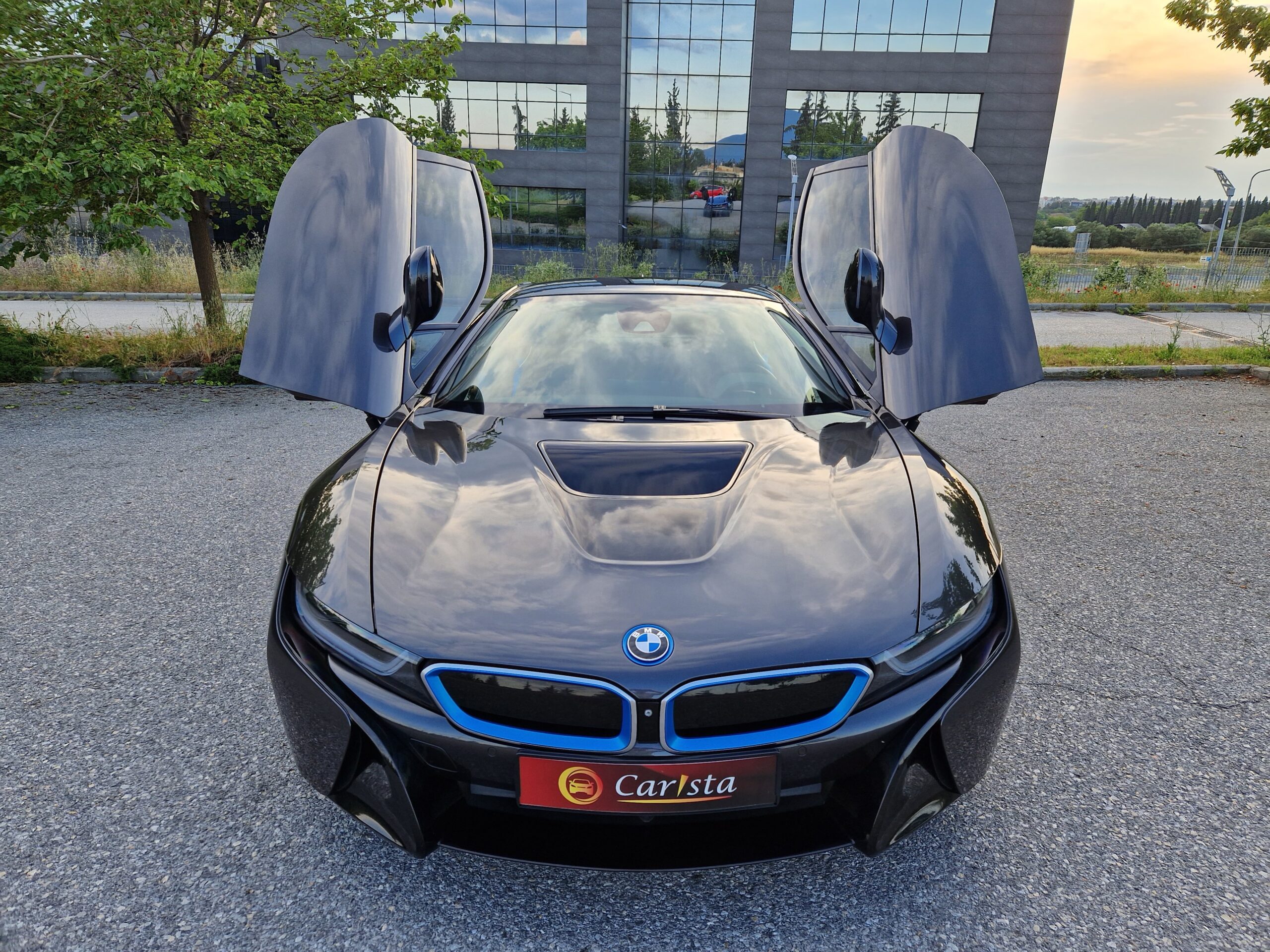 BMW i8