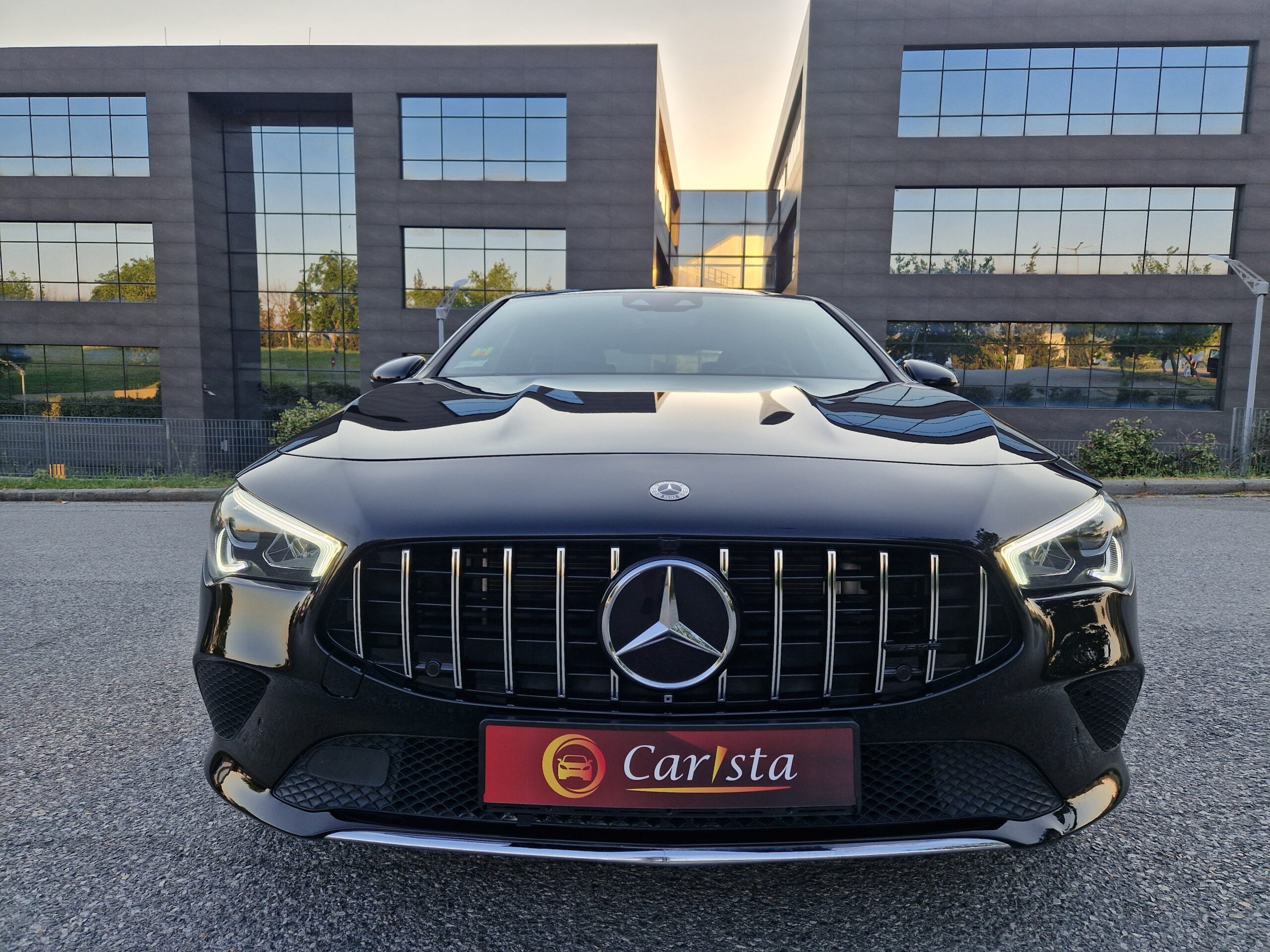 Mercedes-Benz CLA250e AMG Line